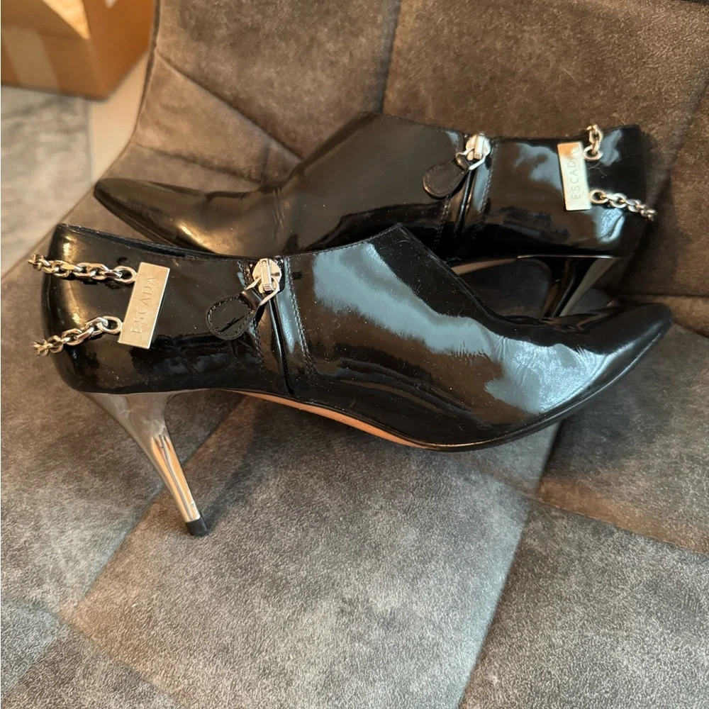 Escada shoes - Picture 6 of 7